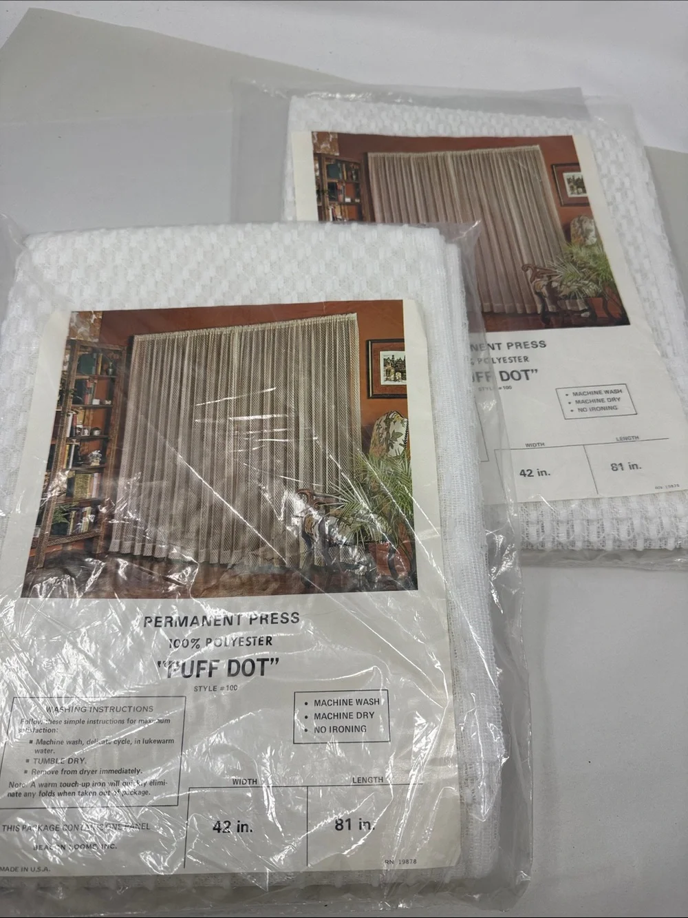 VINTAGE BEACON LOOMS PUFF DOT WHITE PANELS LOT OF 2 42